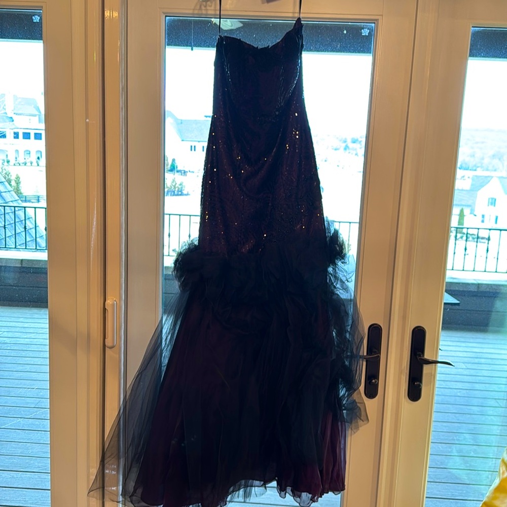 Skinz Formal Dress NWT